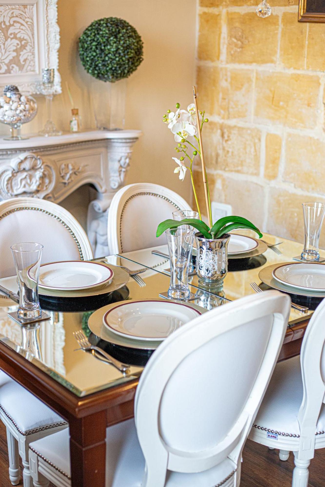 Seagull Birgu - Waterfront Home Exterior photo